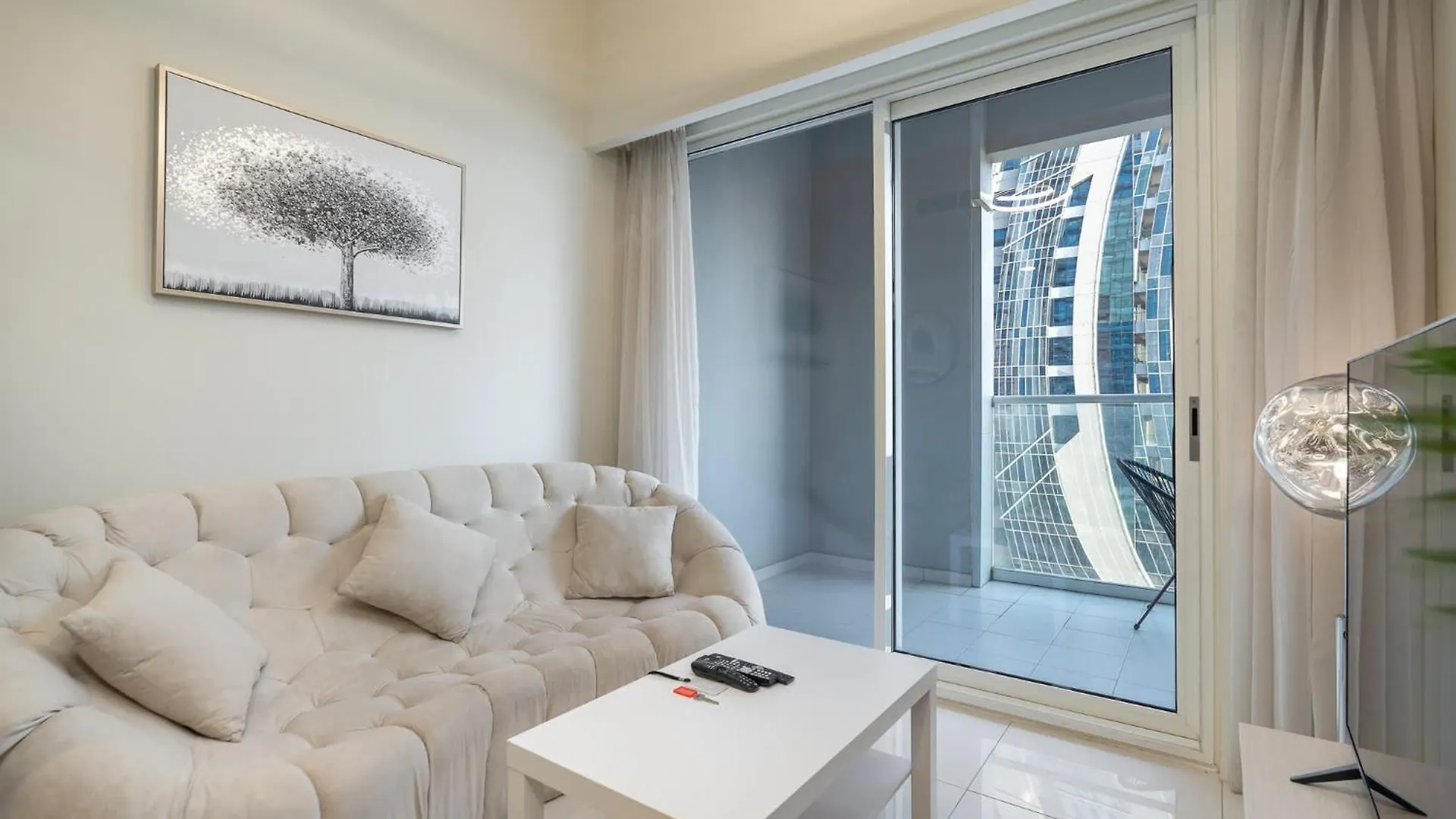 Sophisticated 1-Bedroom At Vera Tower In Business Bay location