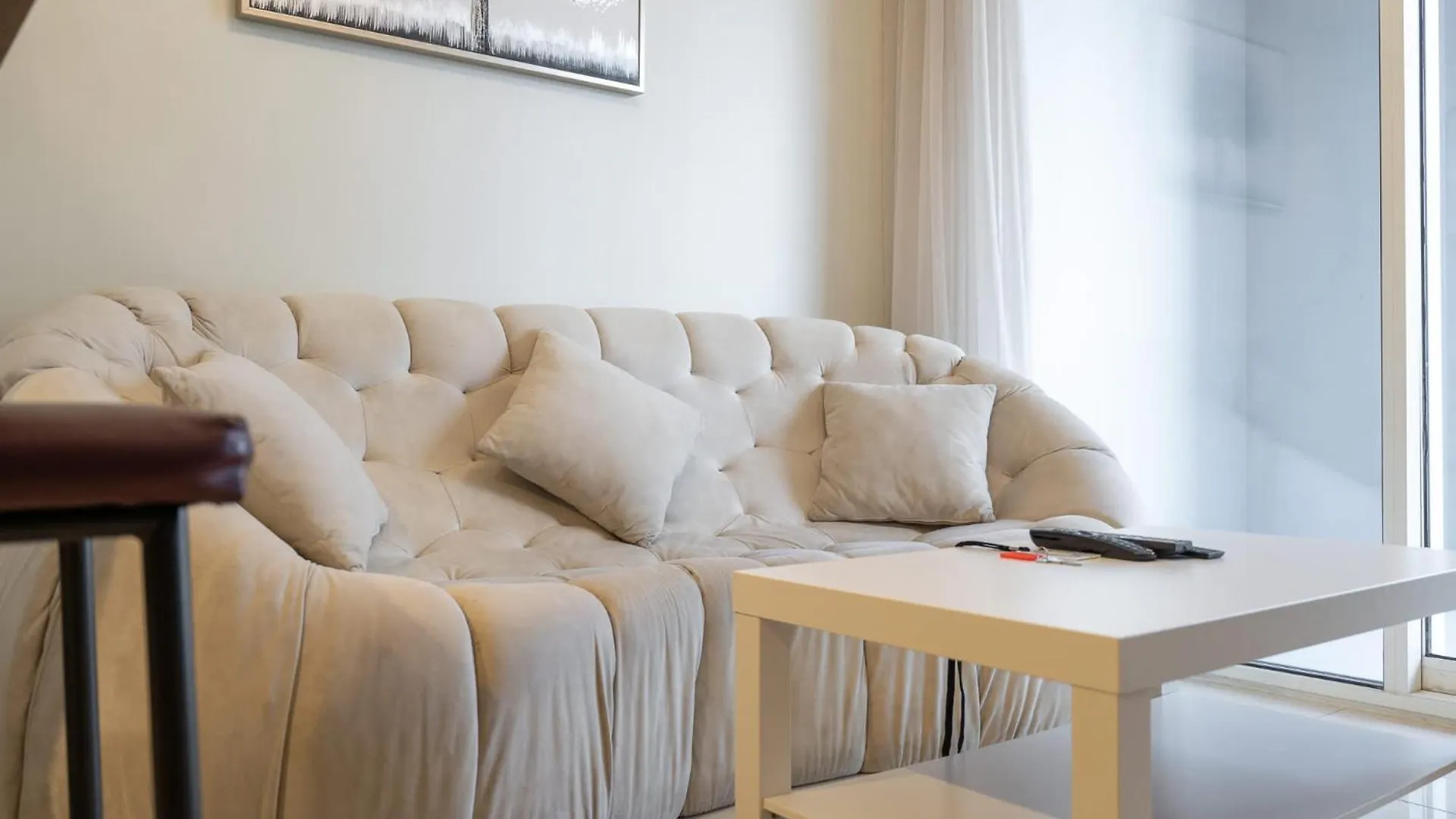 Sophisticated 1-Bedroom At Vera Tower In Business Bay Dubai United Arab Emirates
