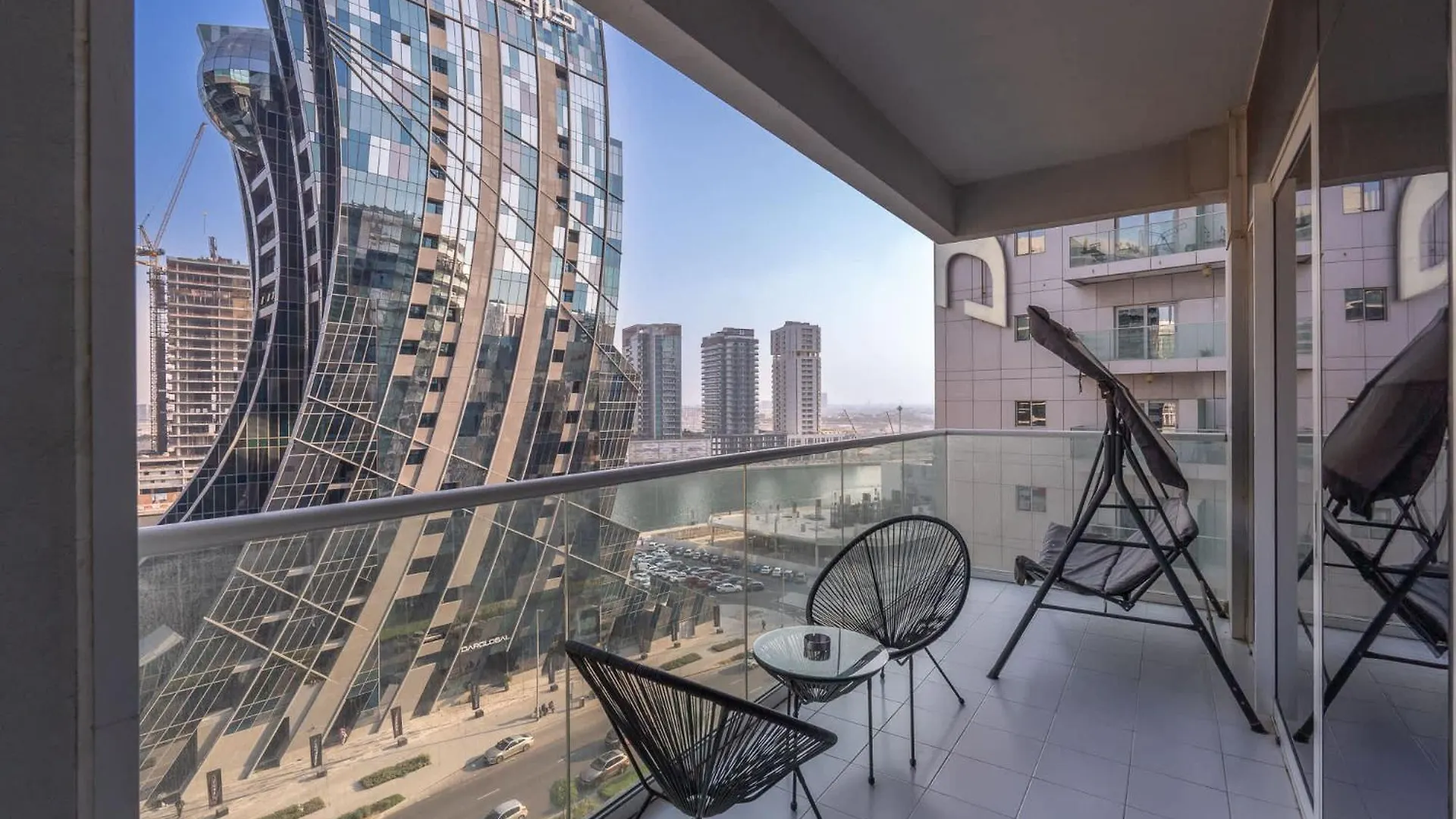 Sophisticated 1-Bedroom At Vera Tower In Business Bay Dubai Apartment